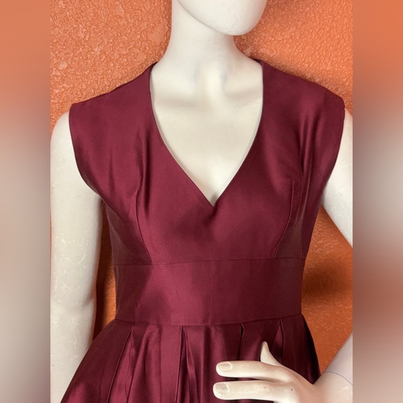 DAO CHLOE DAO Elegant Burgundy Sleeveless Dress With Side Pockets S 4. E74 - Picture 11 of 14